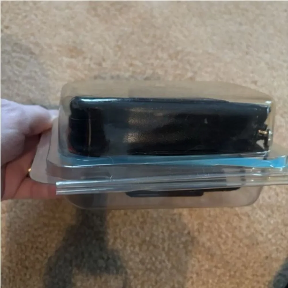 CubeGlove premium cellphone